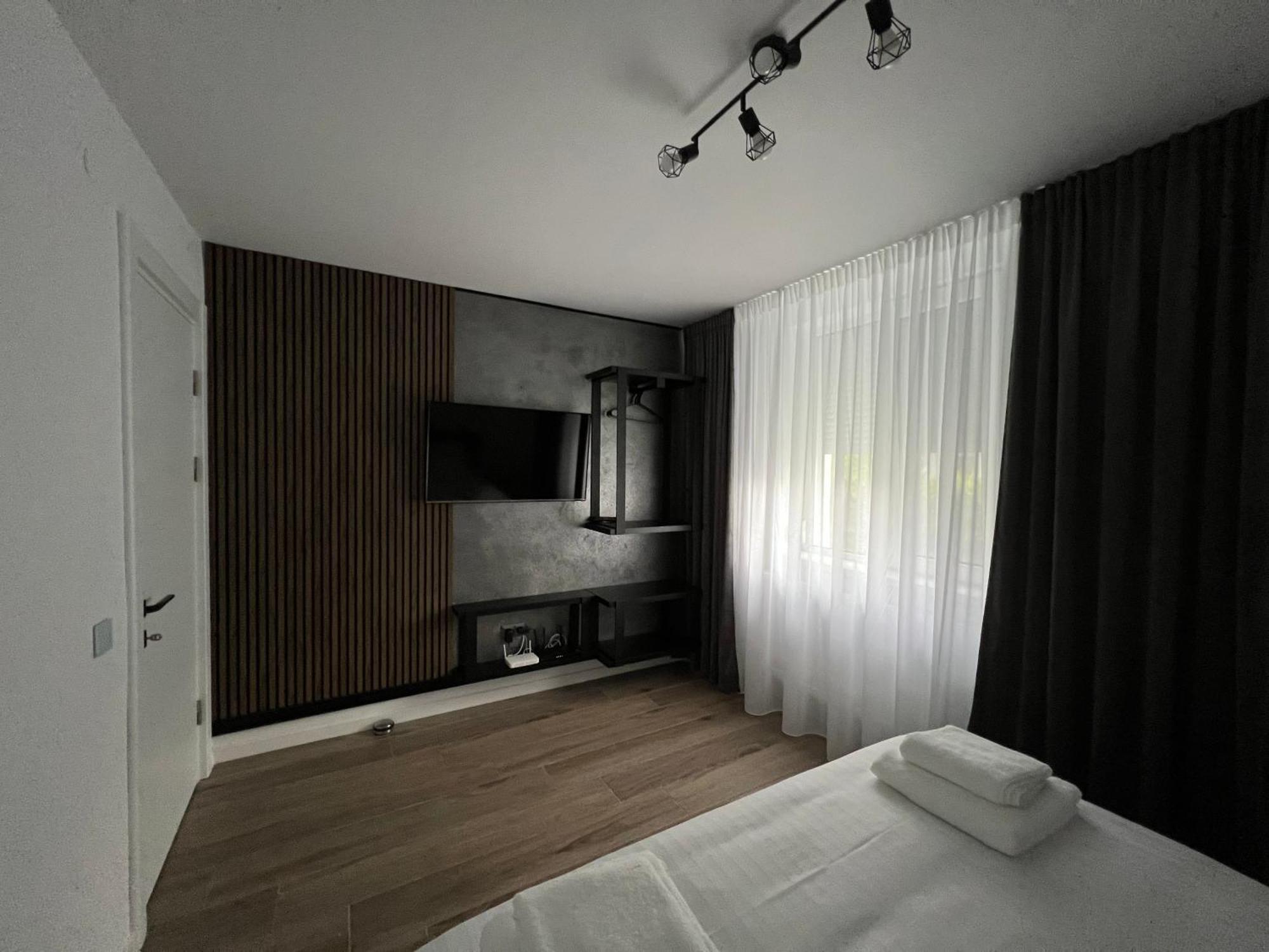 Onix Apartment Hunedoara Exterior photo