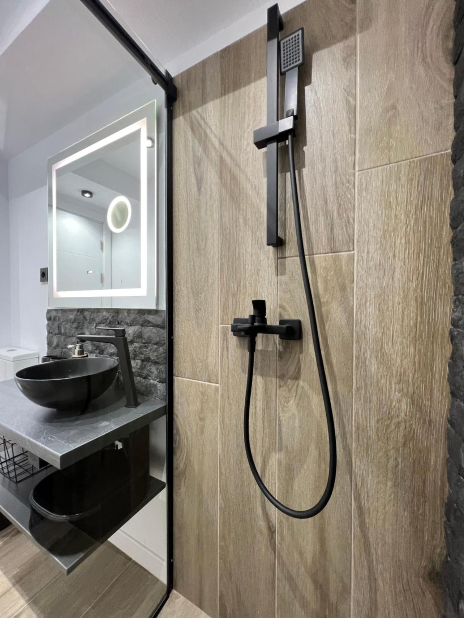 Onix Apartment Hunedoara Exterior photo