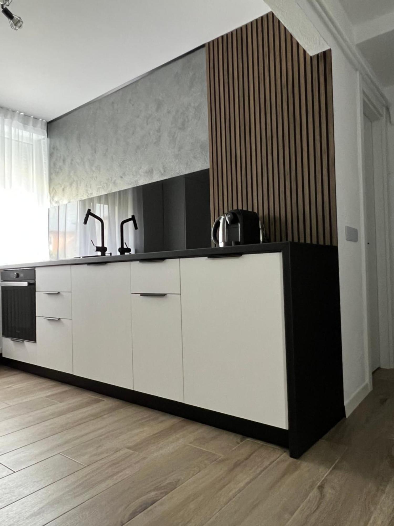 Onix Apartment Hunedoara Exterior photo